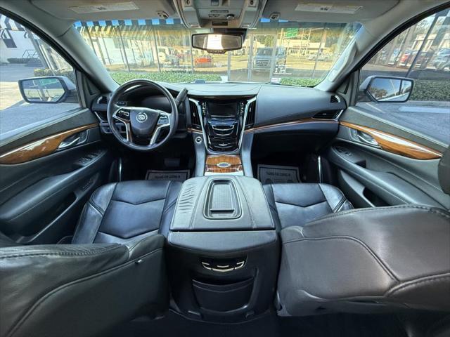 used 2015 Cadillac Escalade car, priced at $25,791