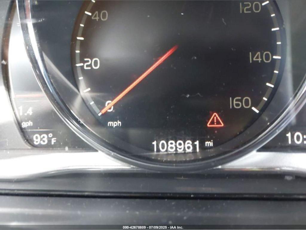 used 2017 Volvo S60 Inscription car, priced at $9,591