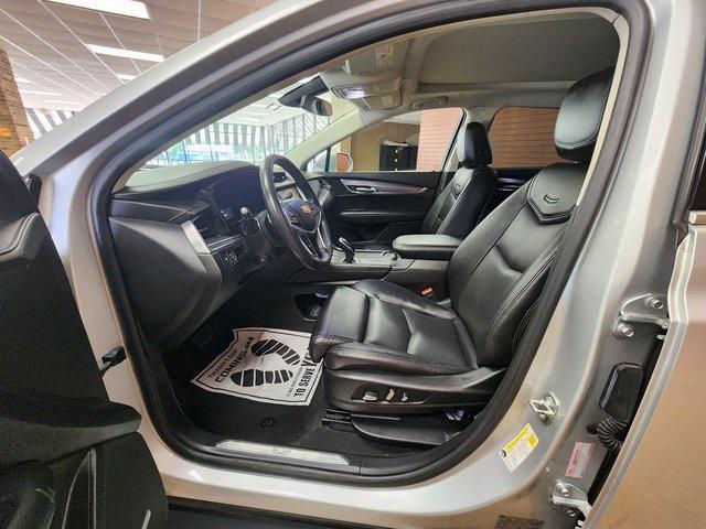 used 2017 Cadillac XT5 car, priced at $16,941