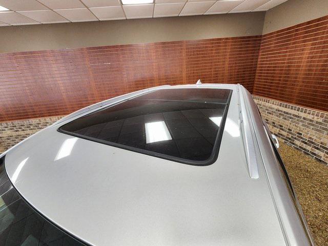 used 2017 Cadillac XT5 car, priced at $16,941