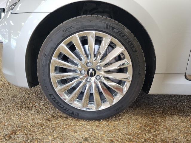 used 2015 Hyundai Equus car, priced at $12,641