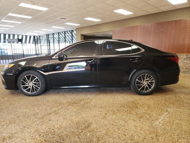 used 2017 Lexus ES 350 car, priced at $17,891