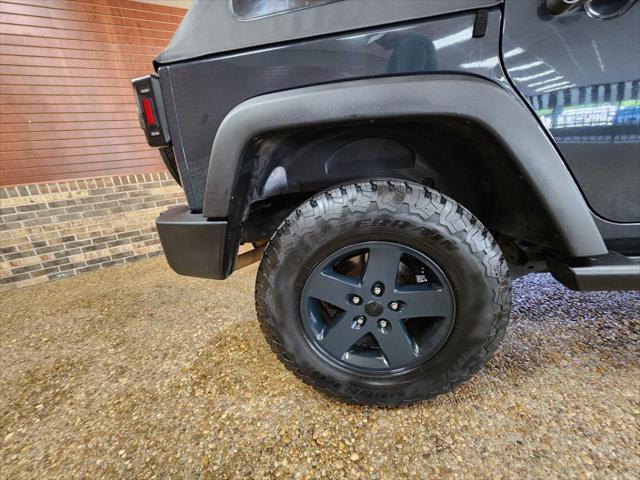 used 2016 Jeep Wrangler Unlimited car, priced at $13,391