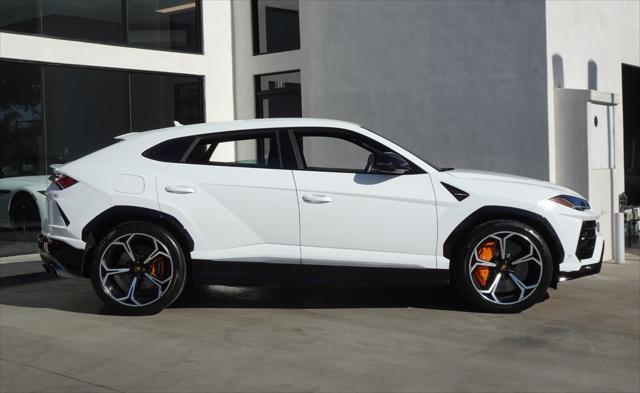 used 2019 Lamborghini Urus car, priced at $155,888