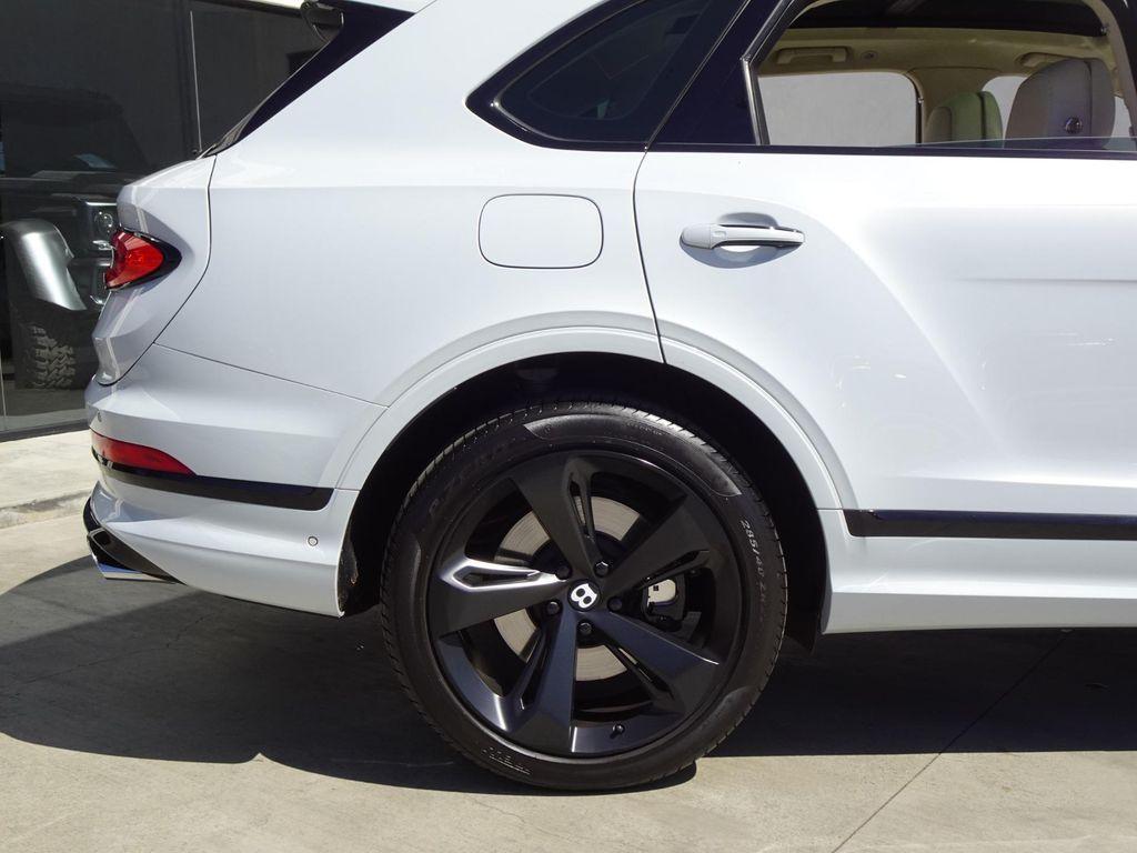 used 2021 Bentley Bentayga car, priced at $125,488