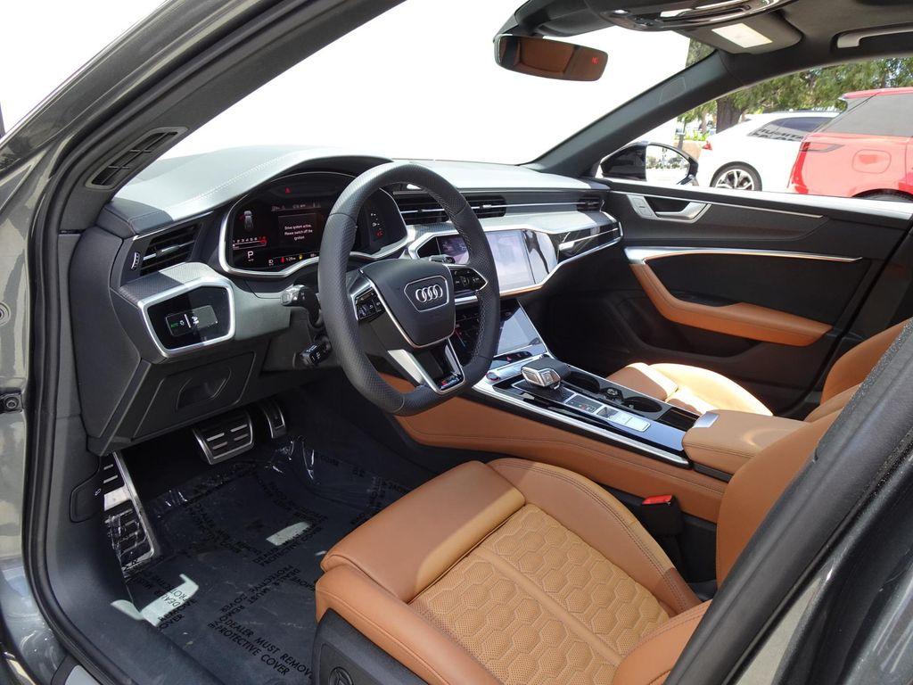 used 2023 Audi RS 6 Avant car, priced at $101,888