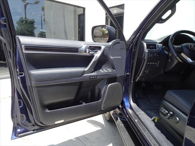 used 2023 Lexus GX 460 car, priced at $58,888
