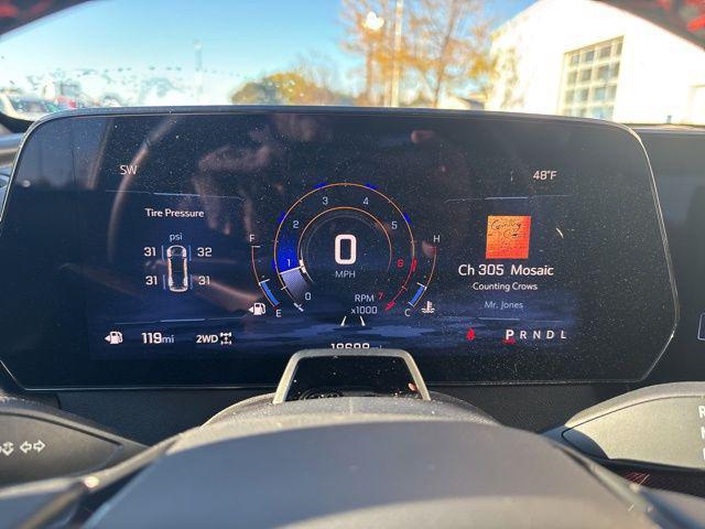 used 2024 Chevrolet Traverse car, priced at $52,899