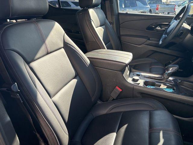 used 2023 Chevrolet Traverse car, priced at $37,544
