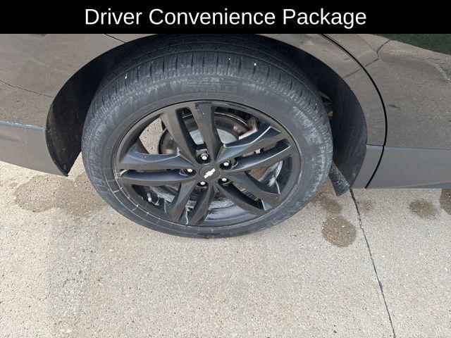used 2020 Chevrolet Equinox car, priced at $17,990