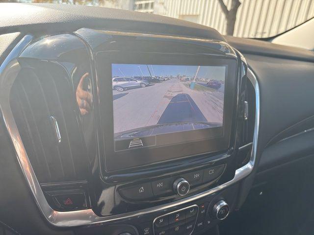 used 2020 Chevrolet Traverse car, priced at $21,444
