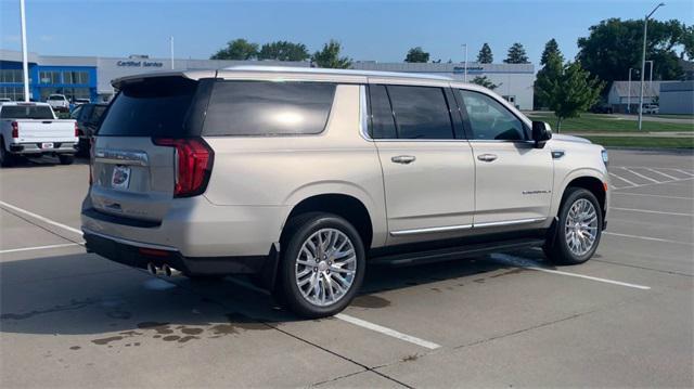 used 2023 GMC Yukon XL car, priced at $78,056