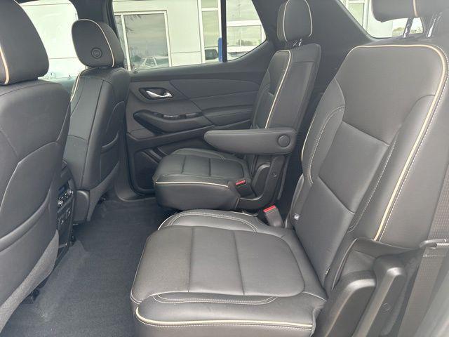 used 2023 Chevrolet Traverse car, priced at $39,856