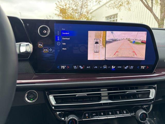 used 2024 Chevrolet Traverse car, priced at $46,999