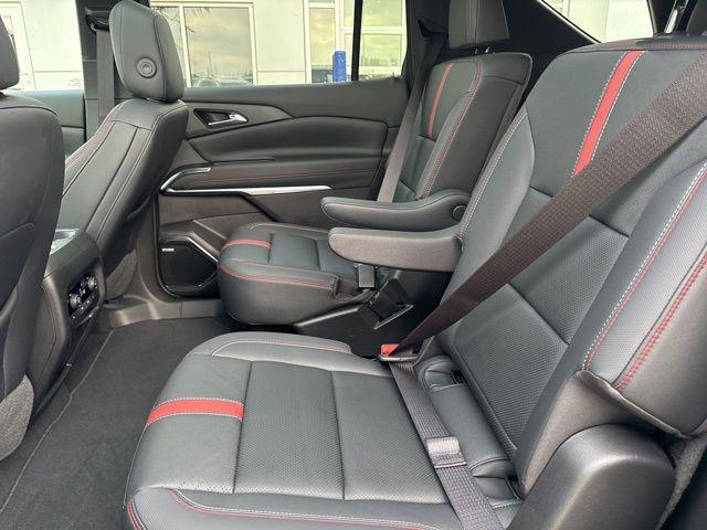 used 2024 Chevrolet Traverse car, priced at $46,999