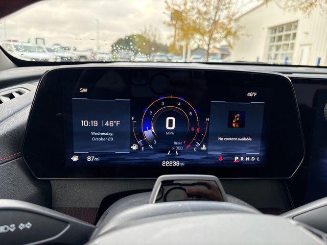 used 2024 Chevrolet Traverse car, priced at $46,999