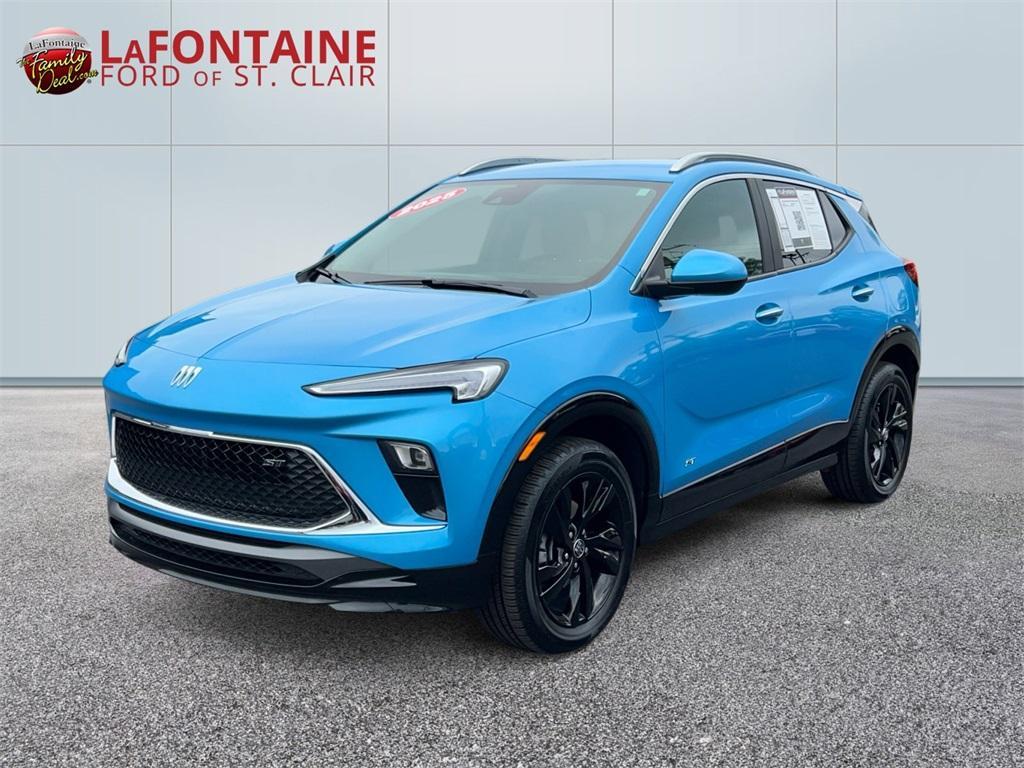 used 2025 Buick Encore GX car, priced at $26,900