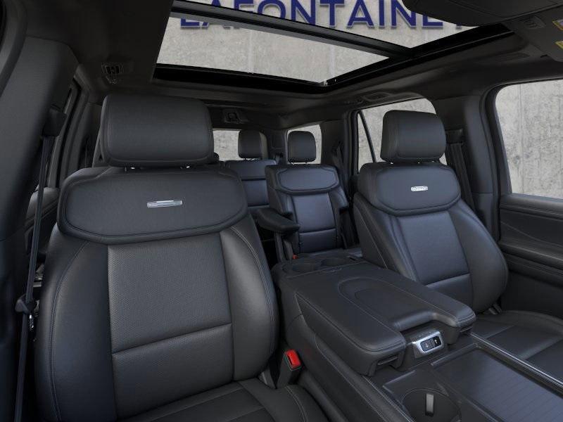 new 2025 Ford Expedition car, priced at $75,218