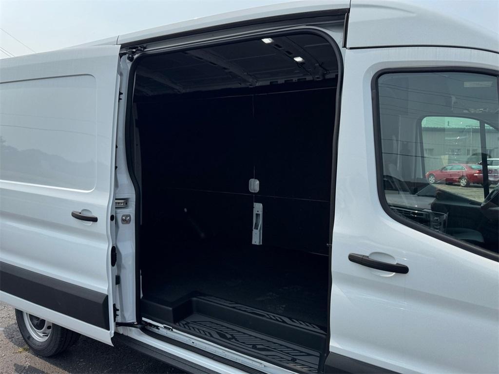 new 2025 Ford Transit-250 car, priced at $46,976