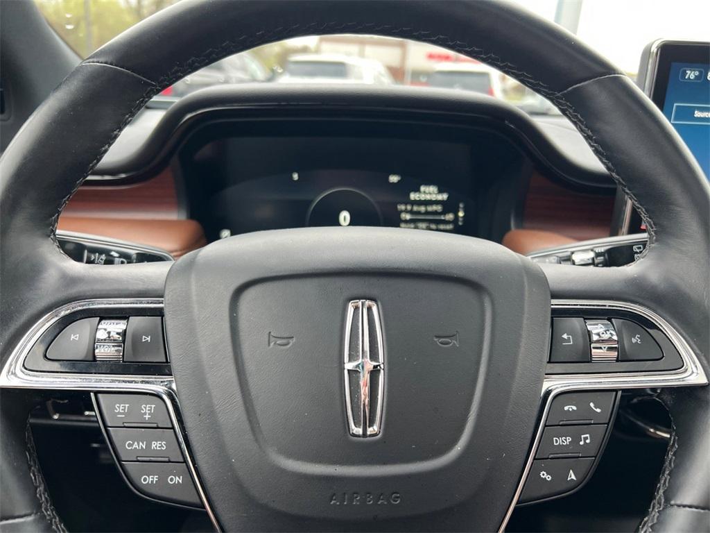 used 2023 Lincoln Nautilus car, priced at $40,995