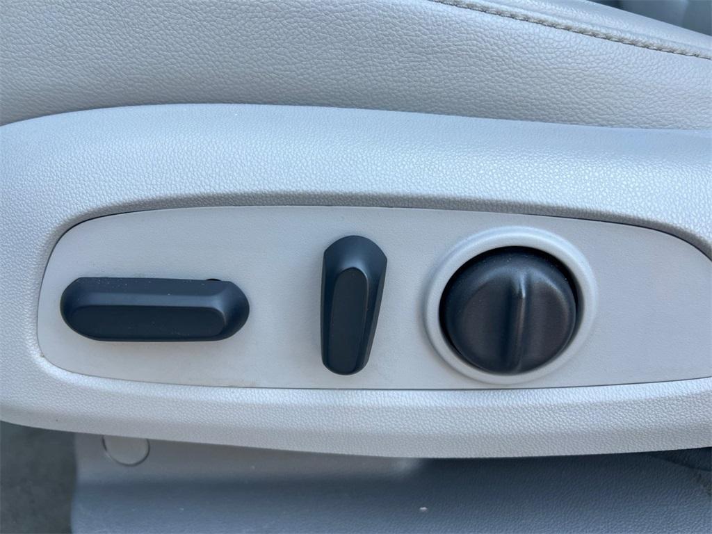 used 2023 GMC Acadia car, priced at $23,000