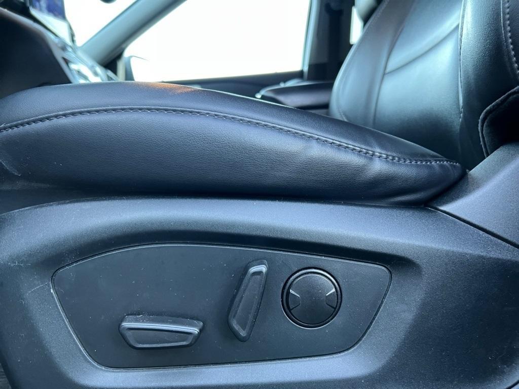 used 2023 Ford Explorer car