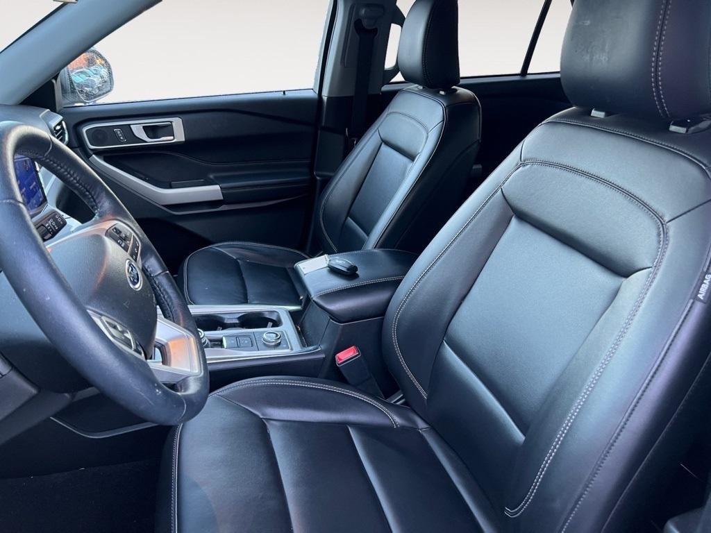 used 2023 Ford Explorer car