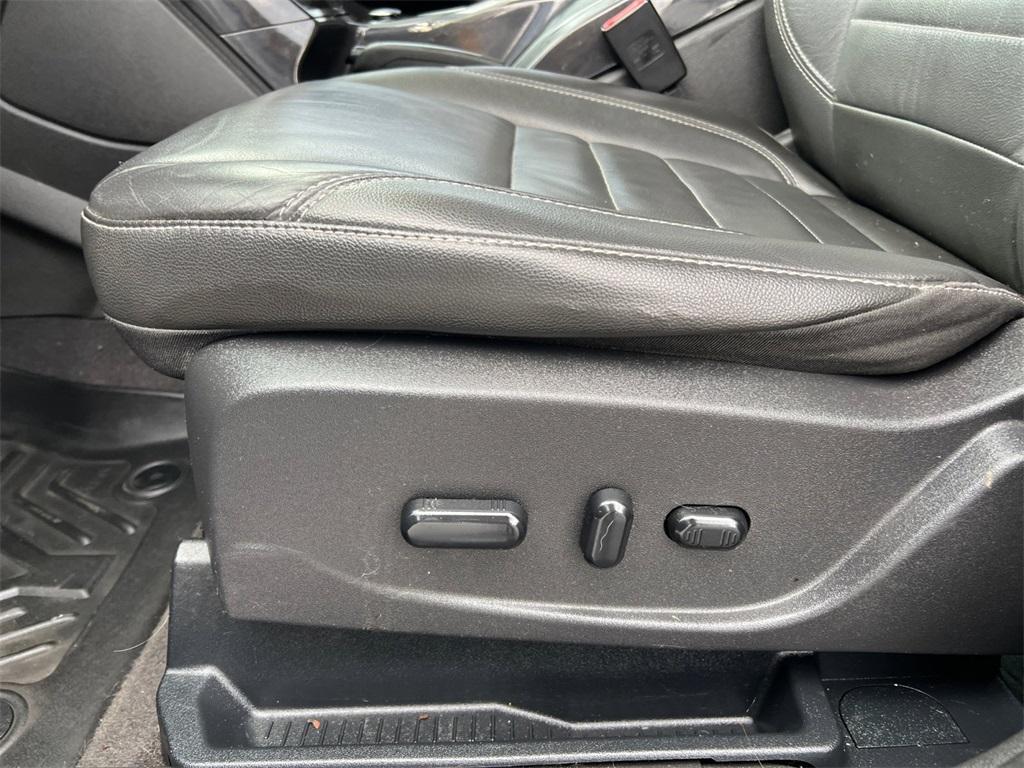 used 2015 Ford Escape car, priced at $8,200