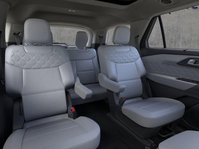 new 2025 Ford Explorer car, priced at $54,460