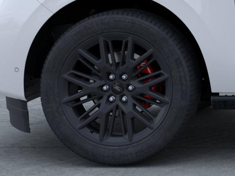 new 2025 Ford Expedition car, priced at $76,114