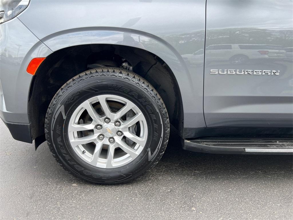 used 2022 Chevrolet Suburban car, priced at $47,300