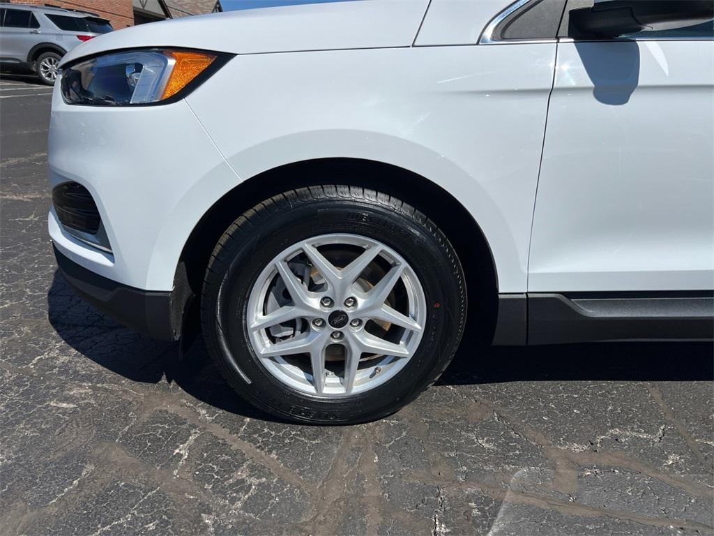 used 2023 Ford Edge car, priced at $23,900
