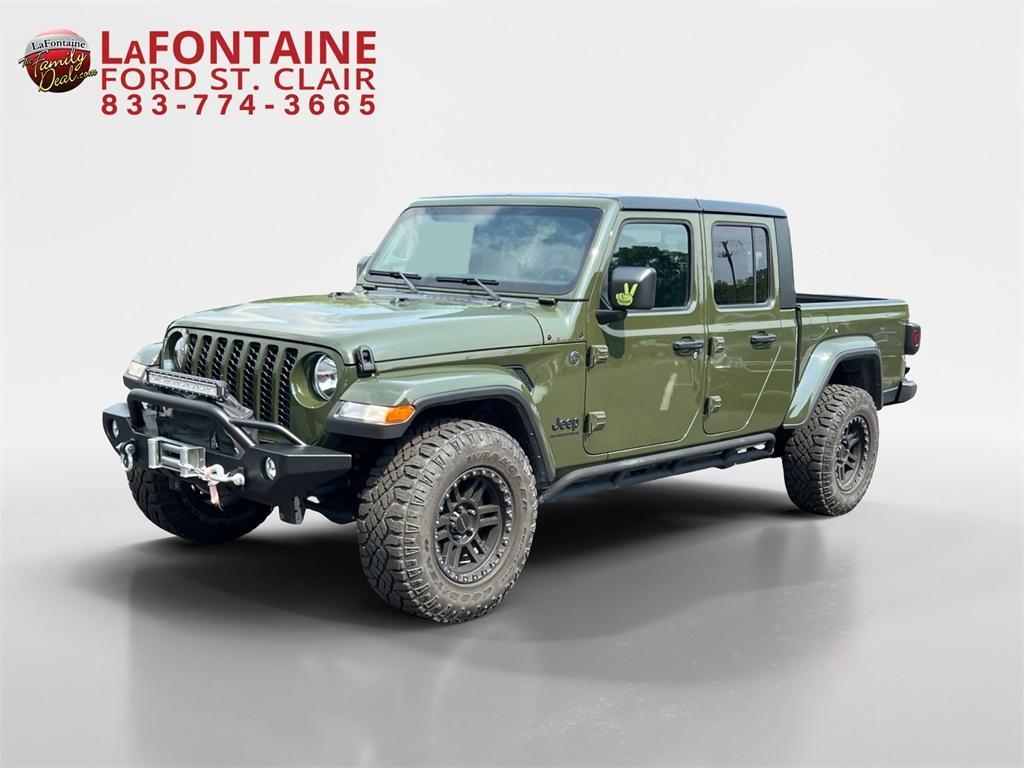 used 2023 Jeep Gladiator car, priced at $34,212