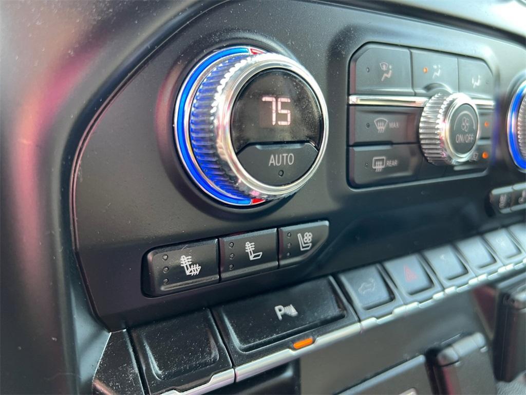 used 2022 GMC Sierra 1500 Limited car, priced at $28,500