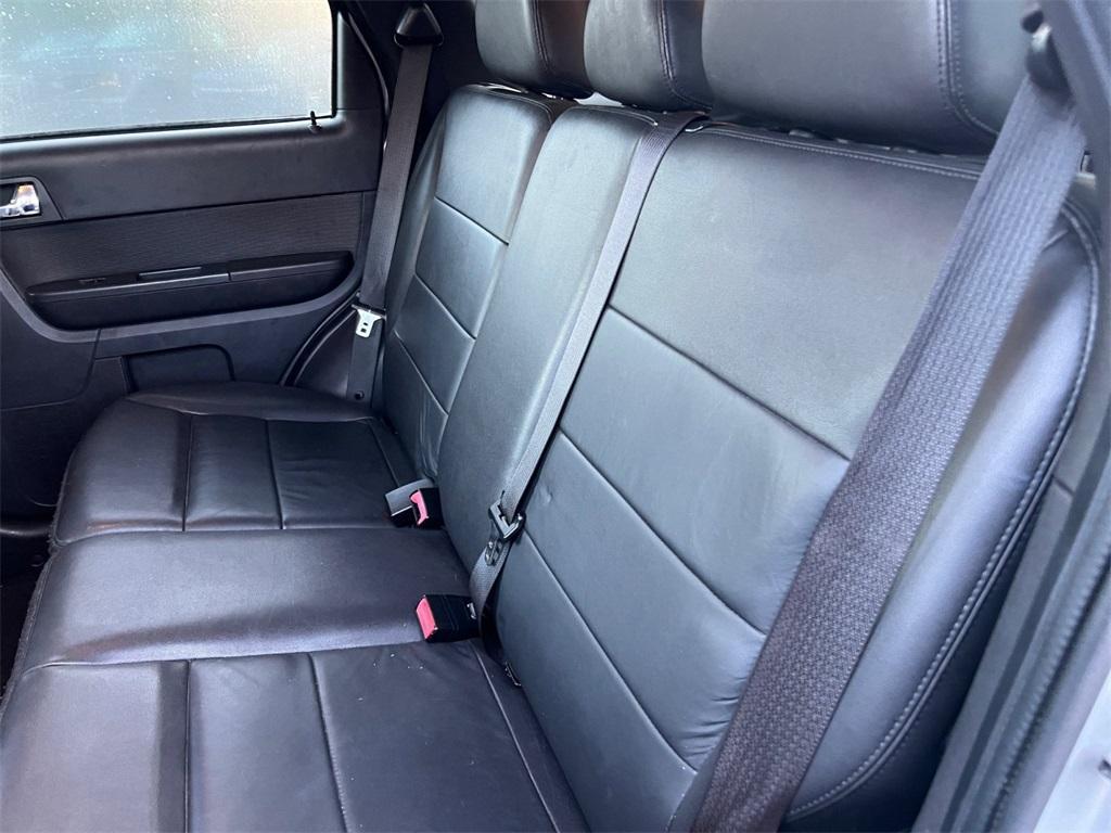 used 2010 Ford Escape car