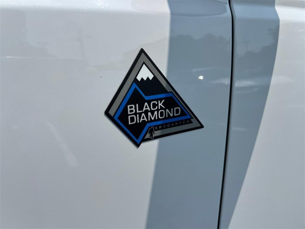 used 2022 Ford Bronco car, priced at $40,900
