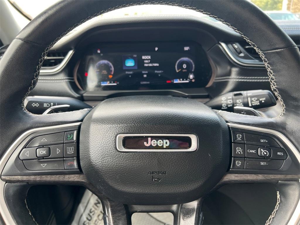 used 2022 Jeep Grand Cherokee car, priced at $29,000