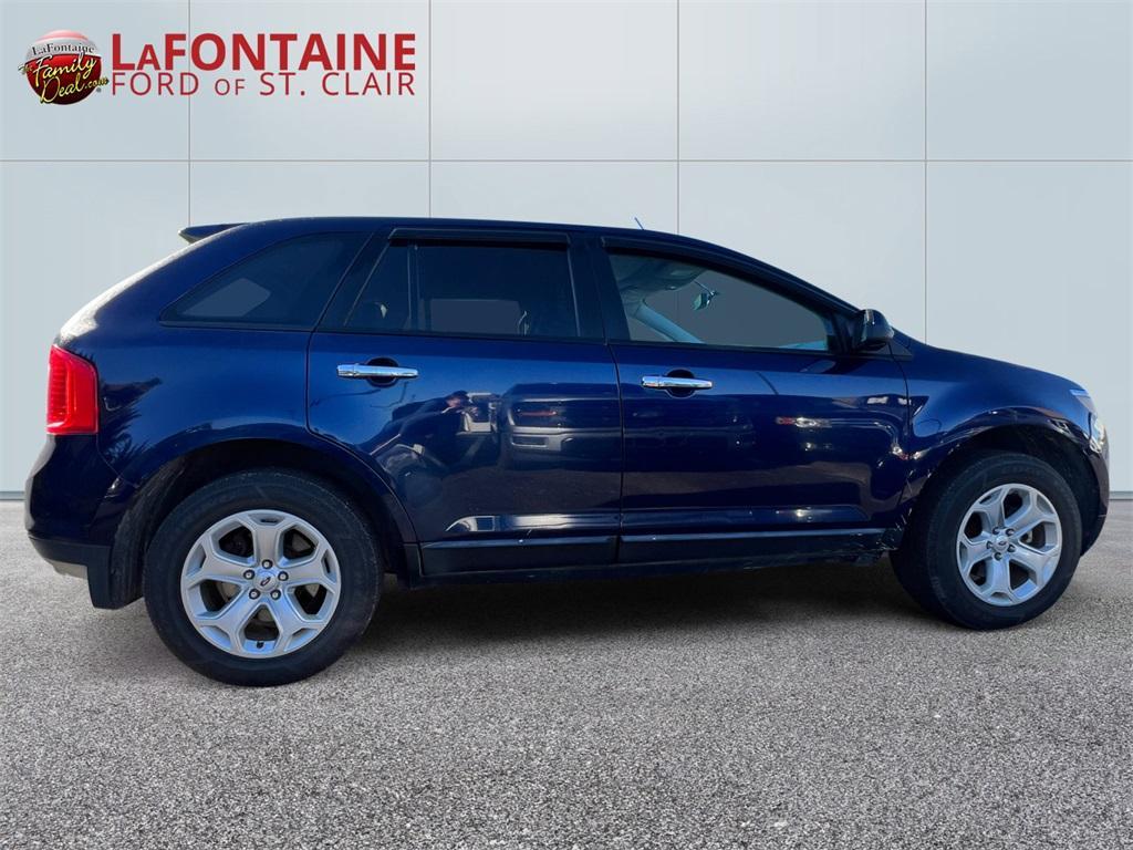 used 2011 Ford Edge car