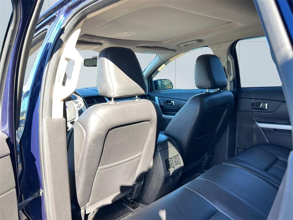 used 2011 Ford Edge car