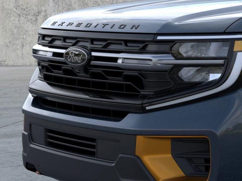 new 2025 Ford Expedition car, priced at $76,740