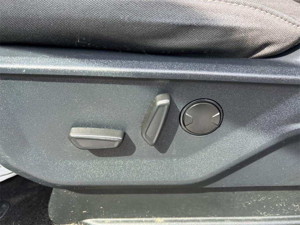 used 2023 Ford F-150 car, priced at $38,783
