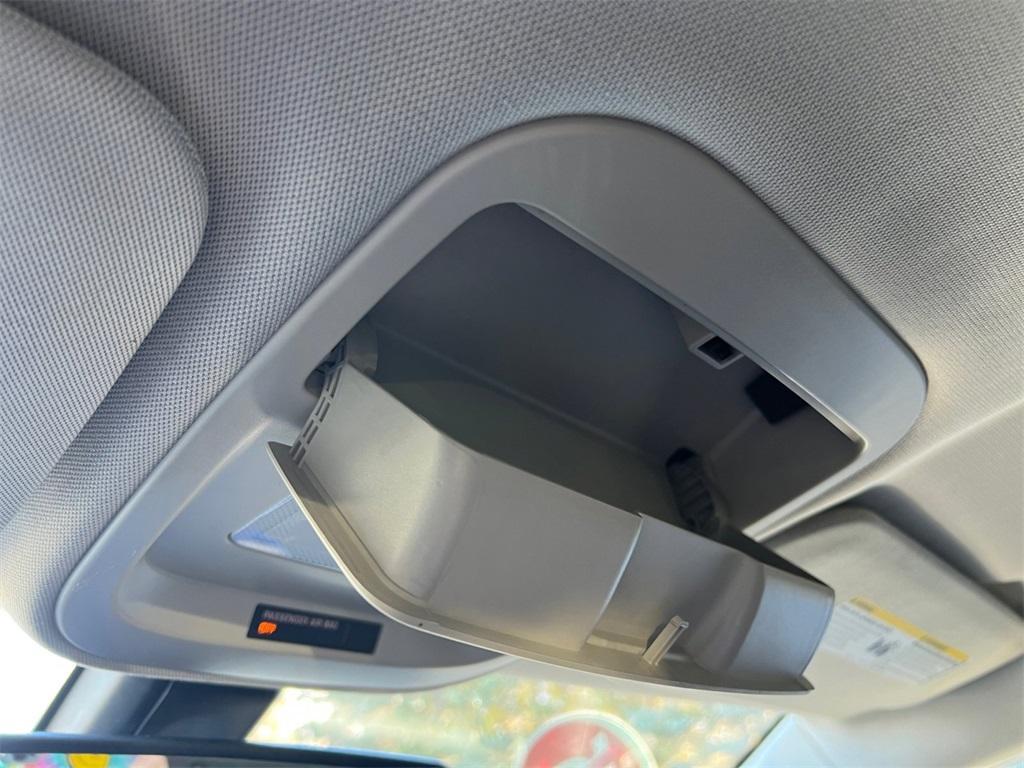 used 2015 GMC Canyon car, priced at $9,495