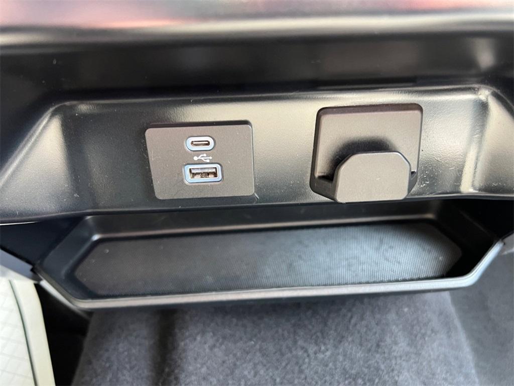 used 2023 Ford F-150 car, priced at $43,900