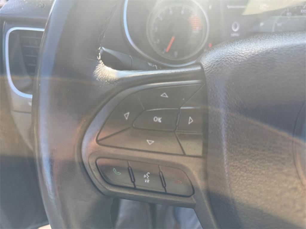 used 2019 Jeep Cherokee car, priced at $15,348
