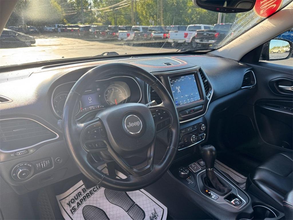 used 2019 Jeep Cherokee car, priced at $15,348