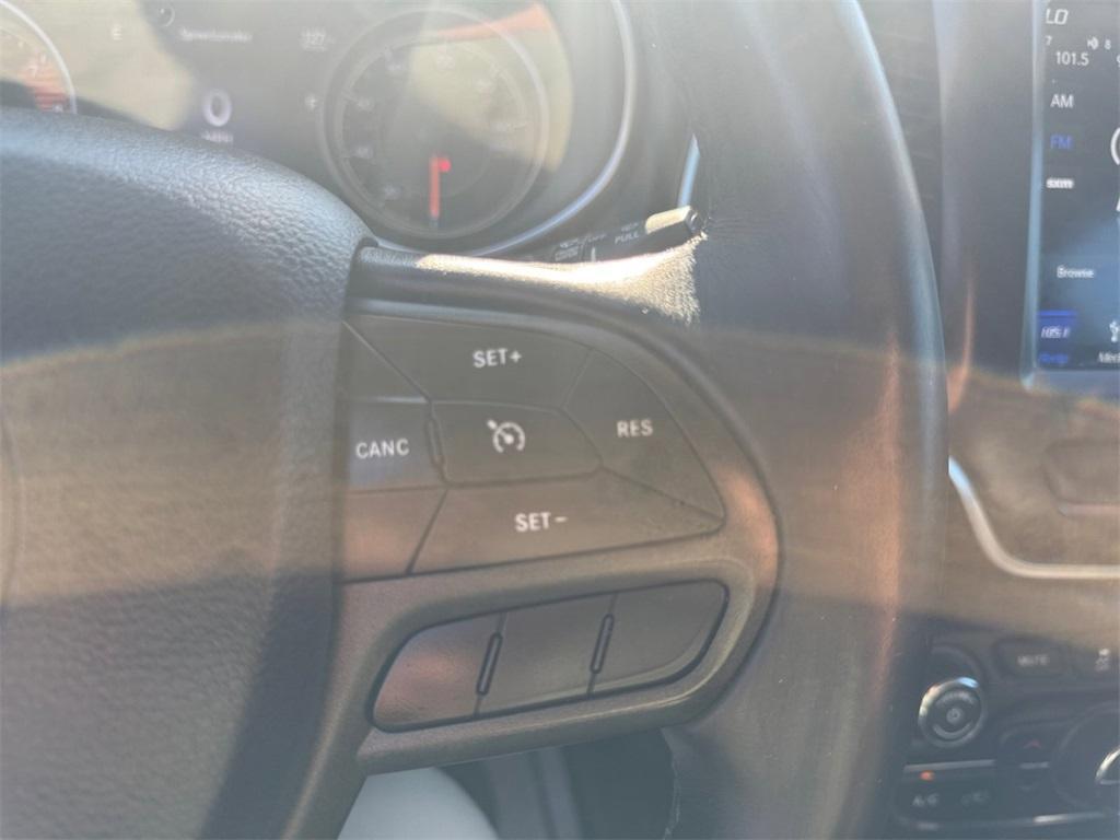 used 2019 Jeep Cherokee car, priced at $15,348