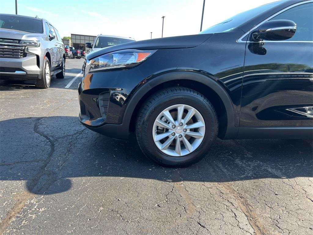 used 2019 Kia Sorento car, priced at $10,500