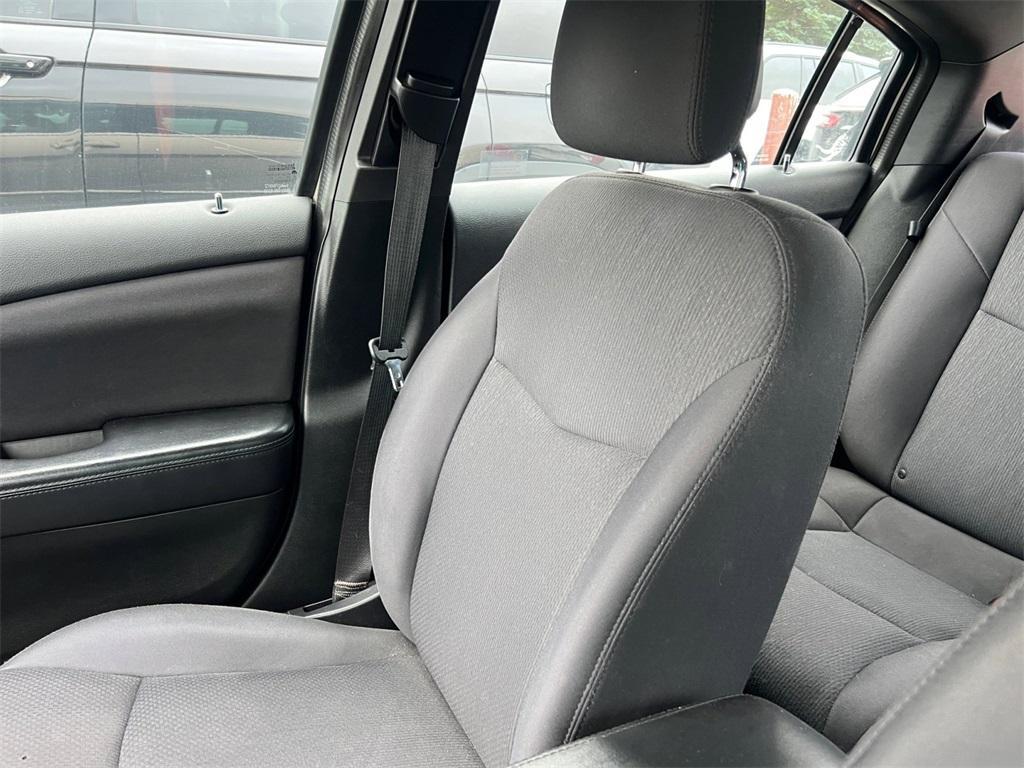 used 2014 Chrysler 200 car, priced at $5,383