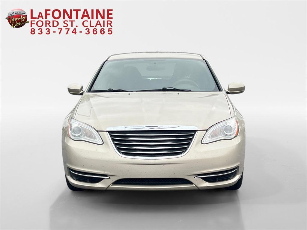 used 2014 Chrysler 200 car, priced at $5,383