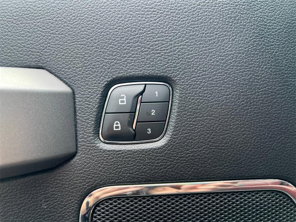used 2020 Ford F-150 car, priced at $38,600